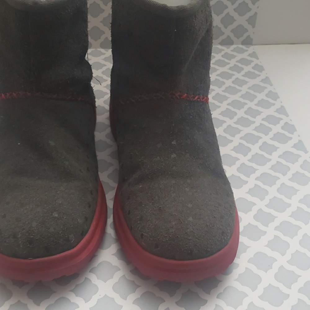 Ugg "I Luv Ugg Ankle Boots